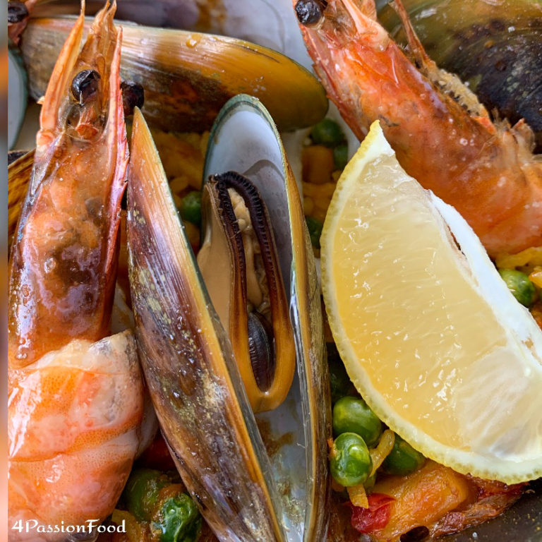 Paella de marisco Seafood Paella 4passionfood English
