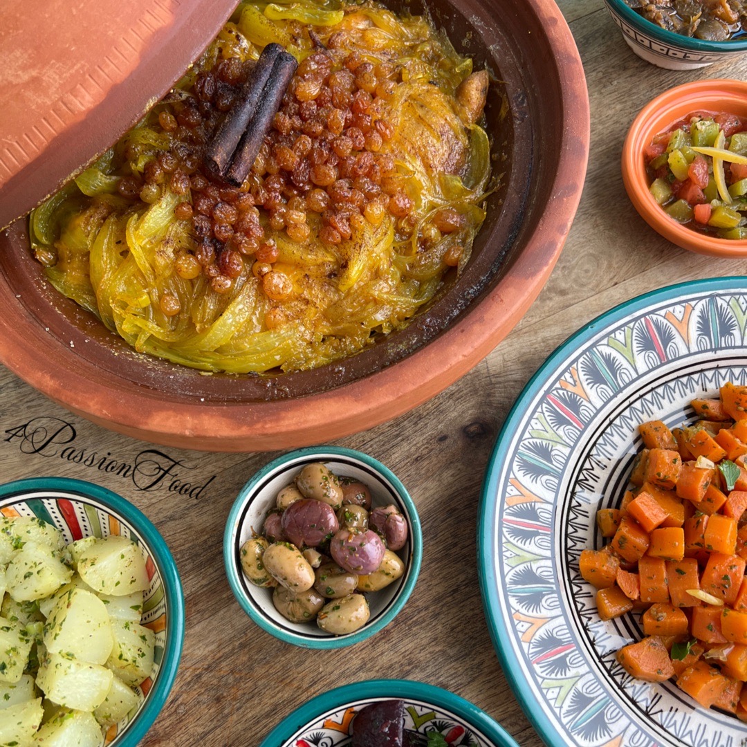 Moroccan chicken tagine with onions and raisins 4passionfood English